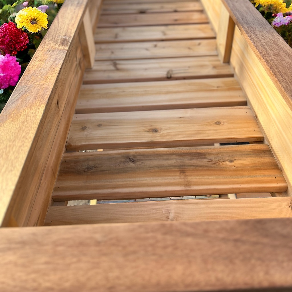 Cedar "Grand" Raised Garden Bed with Shelf