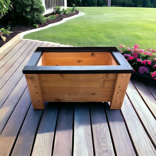 Murdock Cedar Planter Sequoia Red/Black